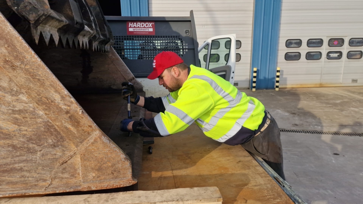 E9130daf 89ea 411b 8407 Cff17e8ffe38